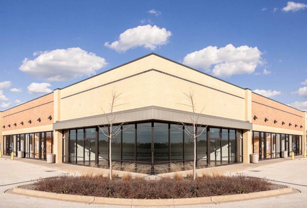 Demand the Attention of Potential Customers with a Clean Storefront Demand the Attention of Potential Customers with a Clean Storefront